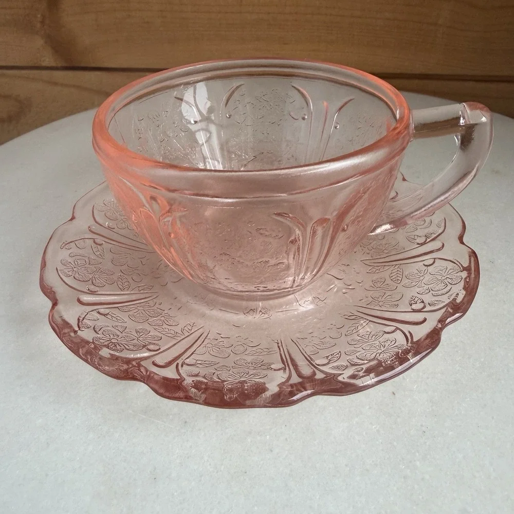 Vtg Jeannette Glass Co. Pink Cherry Blossom Cup/Saucer Set Depression Glass EUC